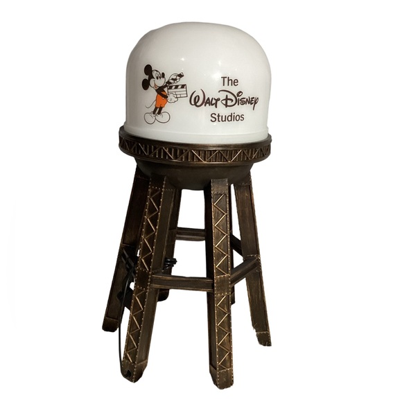 SOLD………Disney ERAS Lamp “The Walt Disney Studios” Water Tower - Picture 15 of 15